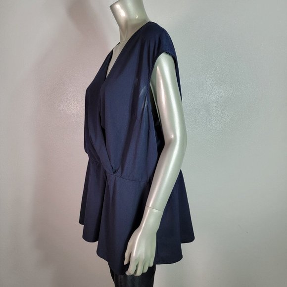Lane Bryant Faux Wrap Top Plus Size 22/24 Cap Sleeve Peplum Lightweight Blue - Picture 4 of 6